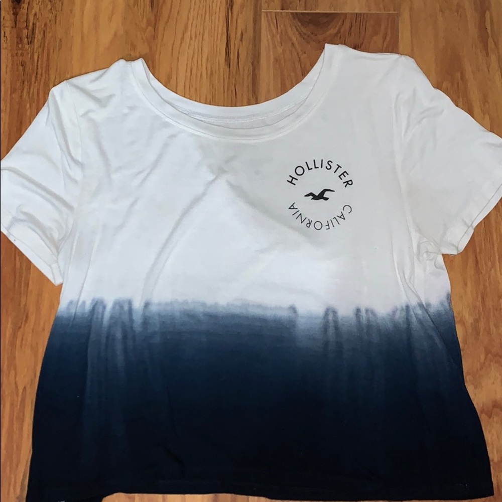 Short sleeve white/ blue t shirt size S Hollister